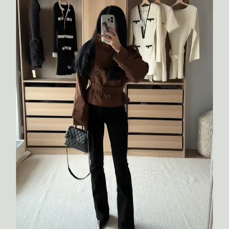 Veste Femme Tendance Col Montant Double Boutonnage Ceinture Ajustée Automne Hiver Tenue Décontractée Urbaine pour Fête et Club