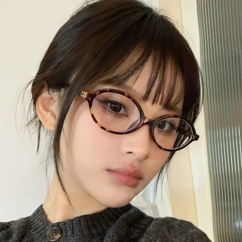 Lunettes de soleil ovales vintage, nouvelle collection pour femme, marque de luxe, petites lunettes ovales anti-lumière bleue, lunettes rétro tendance pour homme, lunettes léopard