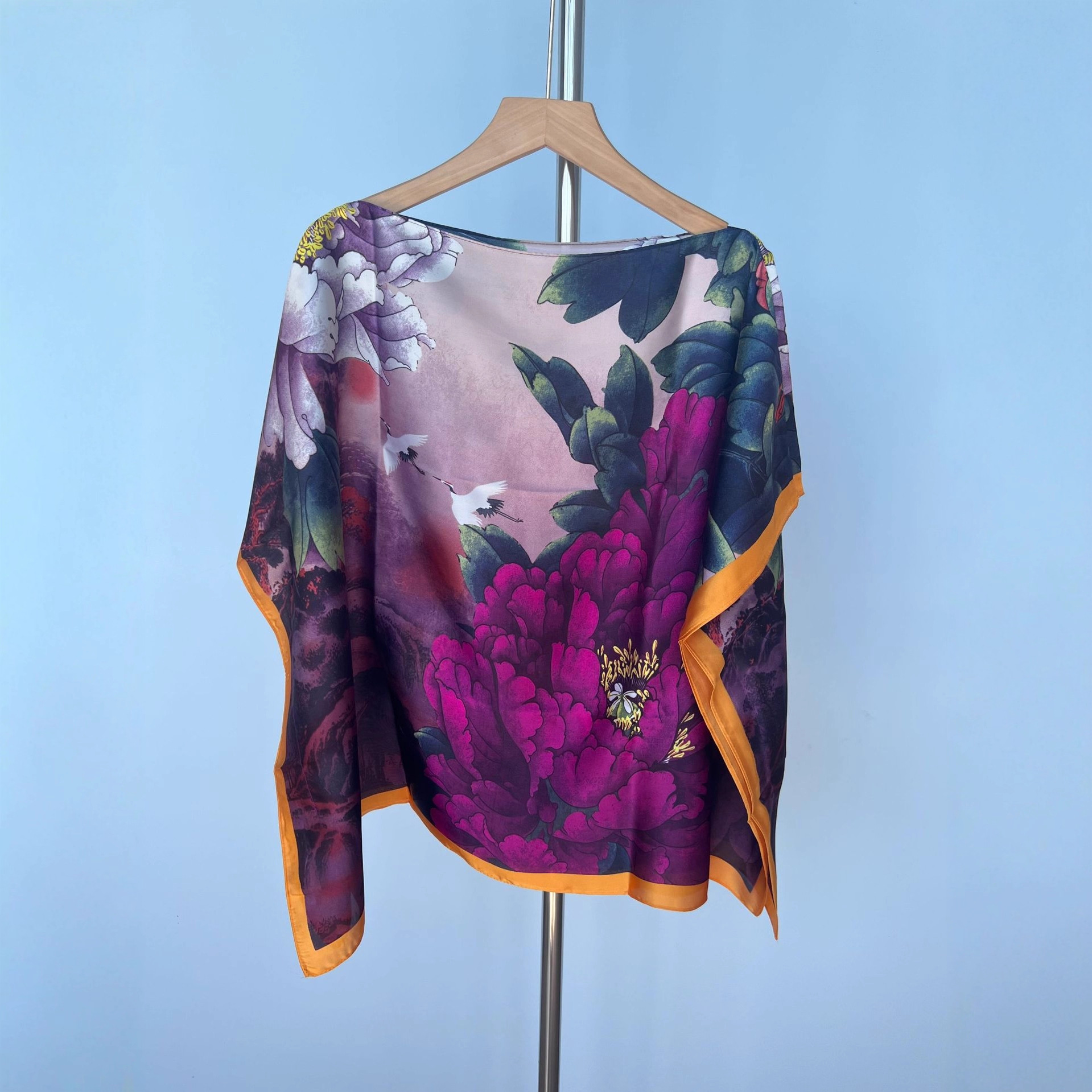 Nouveau châle de voyage en satin de soie pour femme, à manches courtes, élégant, protection solaire, cardigan ouvert en polyester tissé pour le quotidien