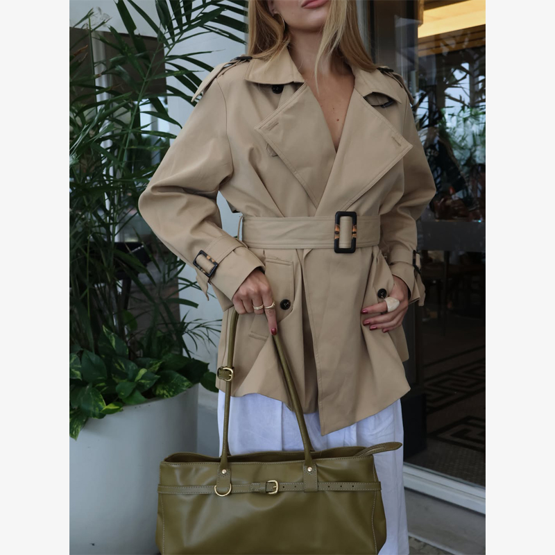 Manteau trench court kaki pour femme, avec épaulettes, double revers, ceinture à la taille, poignets amples, poches à boucle, veste décontractée