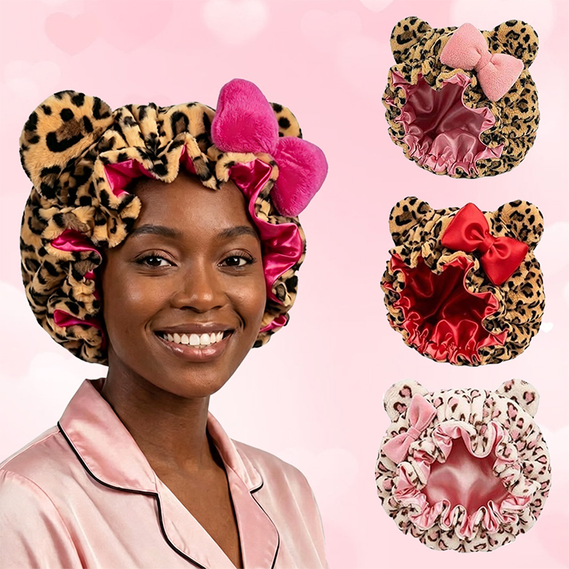 Bonnet de nuit en peluche douce à imprimé léopard, réglable, avec oreilles d'ours et grand nœud, accessoire pour femmes.