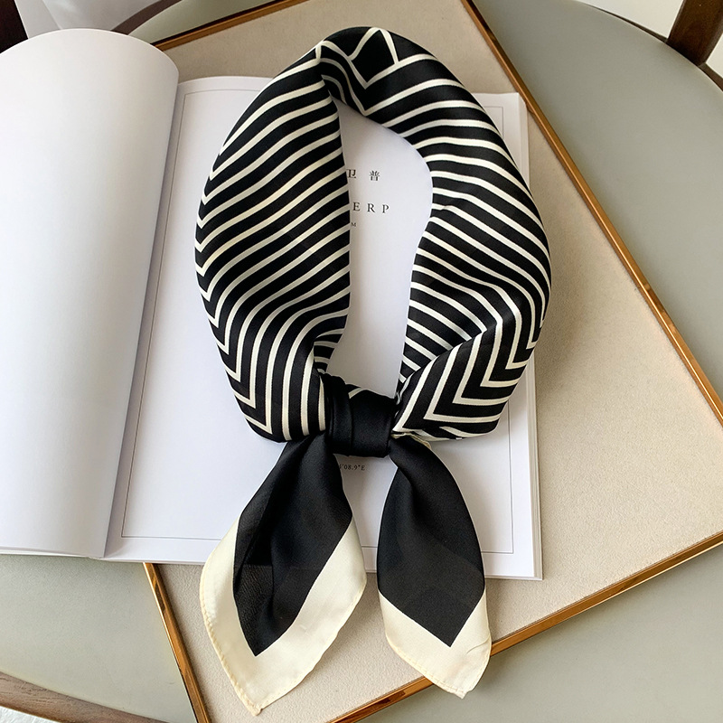 Foulard carré à carreaux en soie pour femmes, marque de luxe, Satin, cravate pour cheveux, bandeau de travail doux, nouvelle tête Hijab, 2024