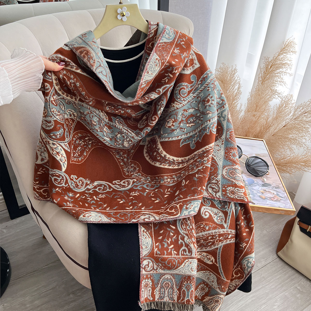 Nouveau luxe hiver Paisley double face cachemire Jacquard foulards de haute qualité femmes épaissir Wrap châle dames laine Pashmina écharpe