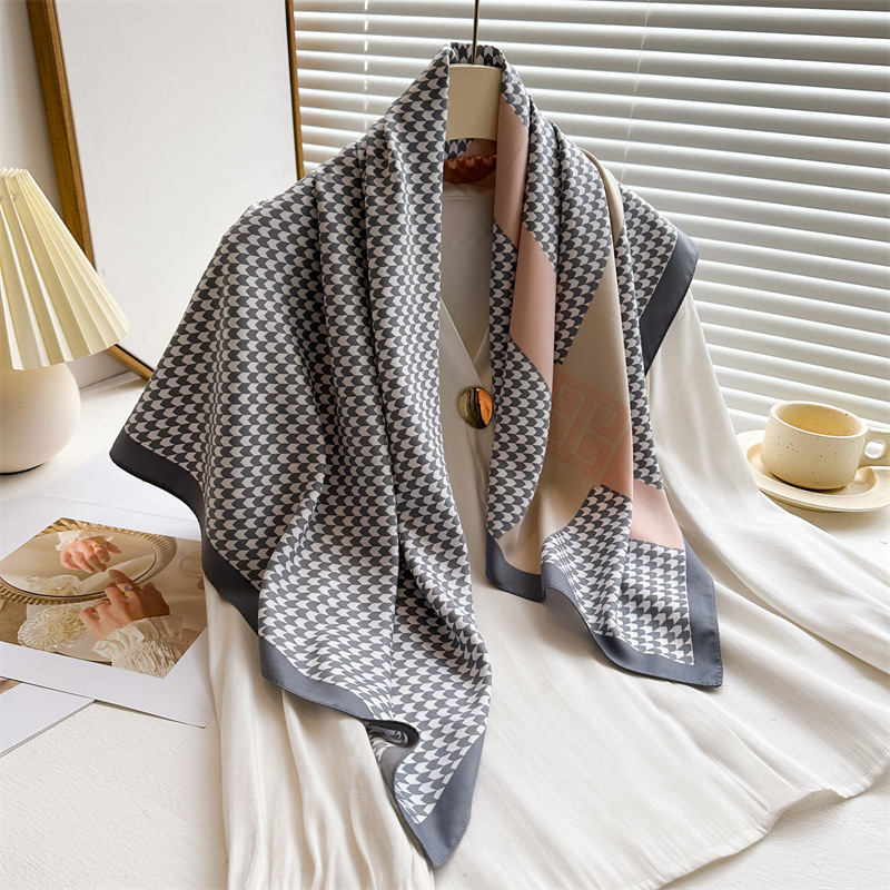 Écharpe carrée de luxe à motif pied-de-poule 90*90cm pour femmes, châle doux pour le cou, foulard élégant, bandana, faux hijab en soie pour les voyages