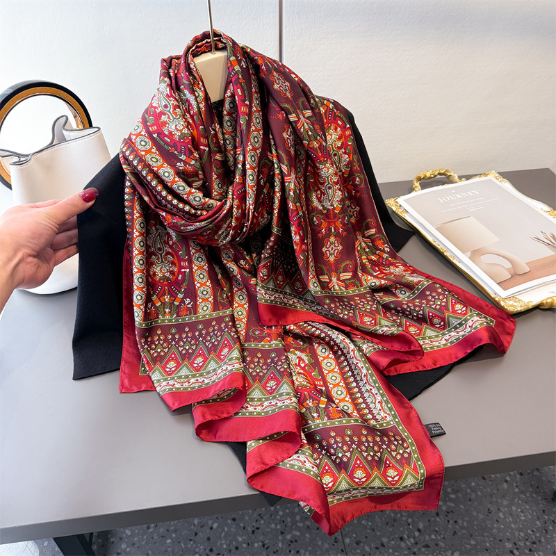 Foulard en soie vintage imprimé, grand format, design de luxe pour femme, châle en satin doux et lisse, protection solaire pour la plage, 180x80cm, bandana