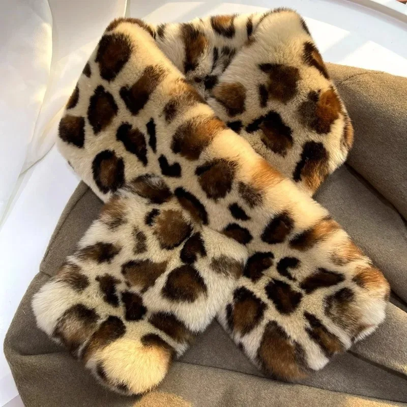 Écharpe en fausse fourrure de lapin pour femme, écharpe d'hiver épaisse et chaude en fausse fourrure, protection du cou, col croisé, châle en peluche