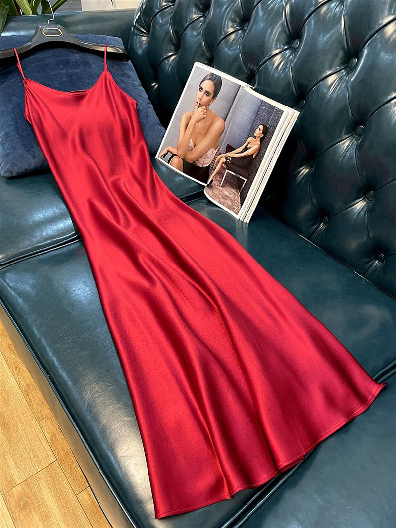 Robe longue en satin pour femme, sans manches, col en V, couleur unie, élégante, style vintage, bretelles spaghetti, été 2026