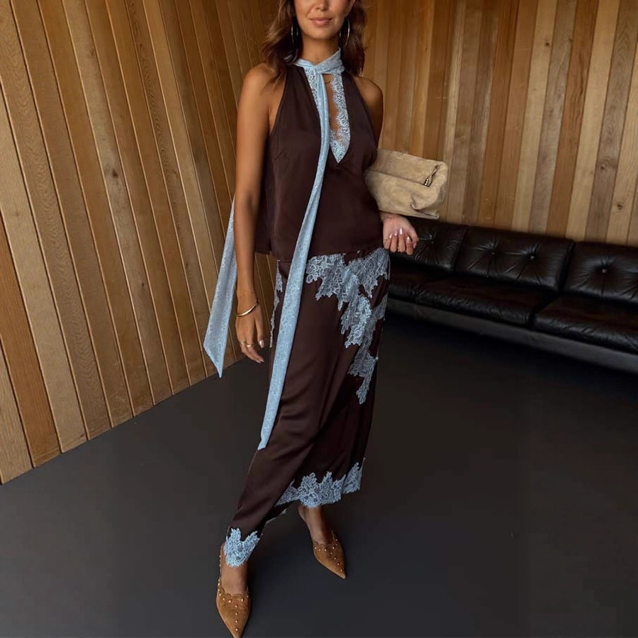 Ensemble jupe longue en dentelle patchwork tendance pour femme, décontracté, en satin, col en V, sans manches, pour l'été 2026, style urbain, idéal pour les vacances