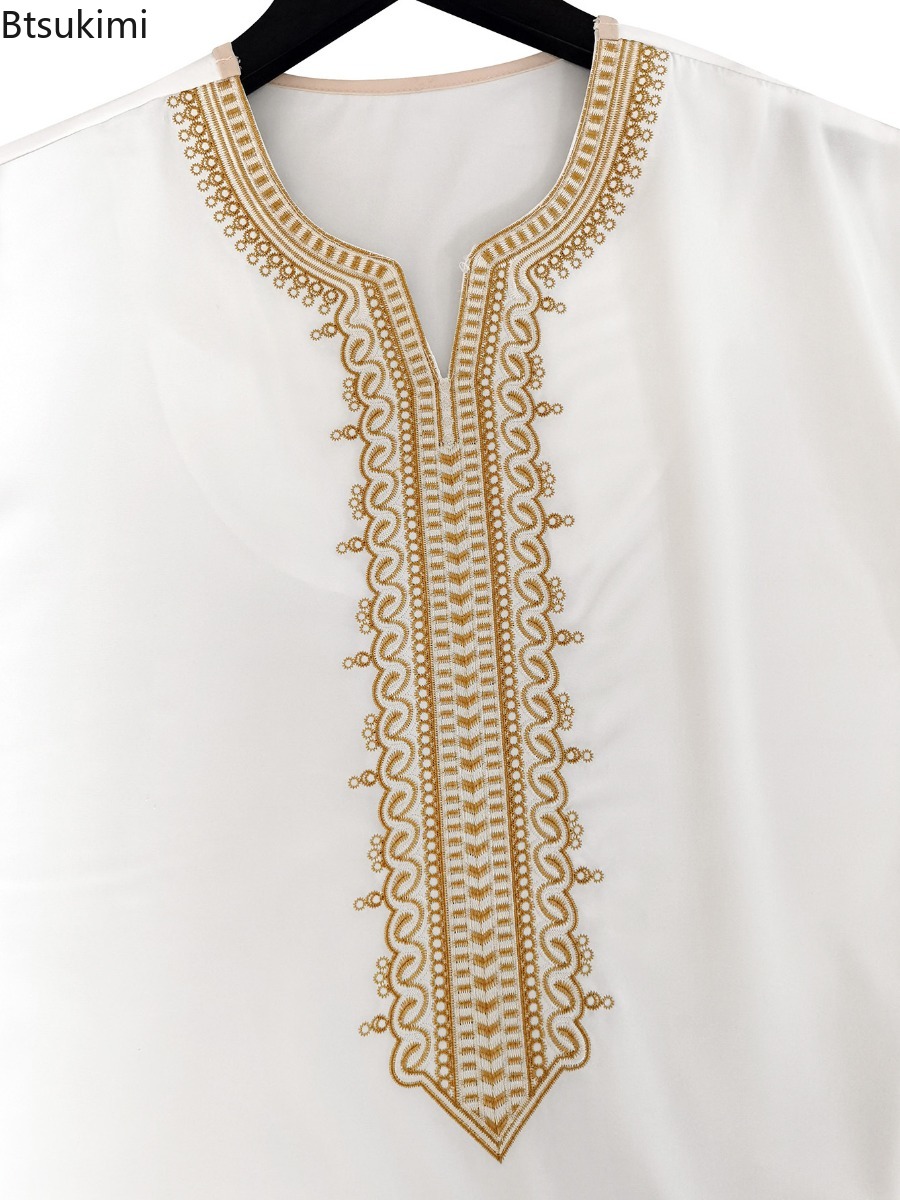 Vêtements musulmans de style ethnique 2026, robe d'Eid du Moyen-Orient, robe pour hommes, thobe, kaftan arabe islamique avec poche, abayas amples et décontractées brodées