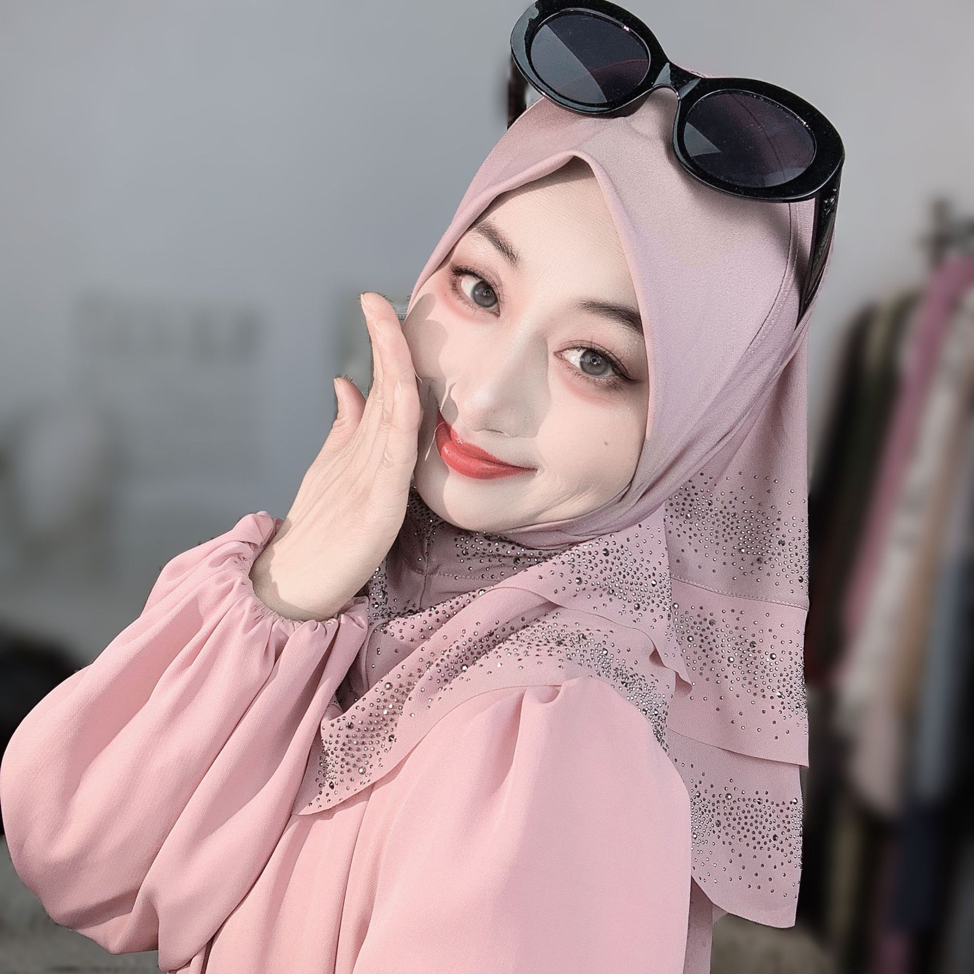 Hijab instantané en mousseline superposée avec strass brillants, prêt à porter, turban musulman, couleur unie, foulard quotidien islamique pour femme