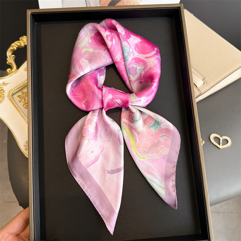 Foulard en fibre de polyester douce pour femme, motif peinture à l'huile 70x70cm, nouvelle mode, polyvalent, accessoire de mode pour vêtements et sacs