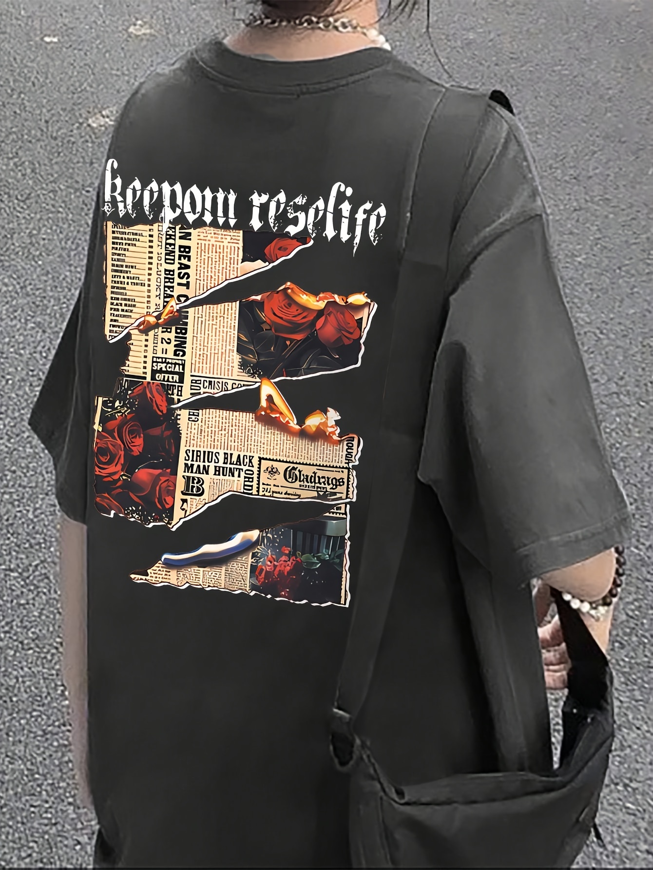 Mode coréenne femmes T-shirt vieux journal imprimé 100% coton T-shirt été col rond hauts amples rue décontracté femme vêtements