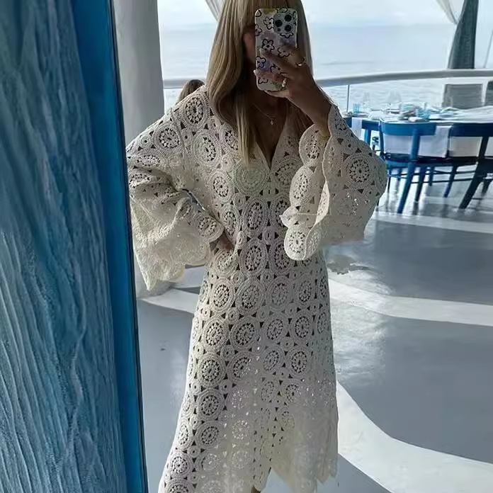 Robe à manches longues brodée en dentelle pour femmes, motif en dentelle, manches évasées, parfaite pour la plage, robe d'été décontractée E2Q1