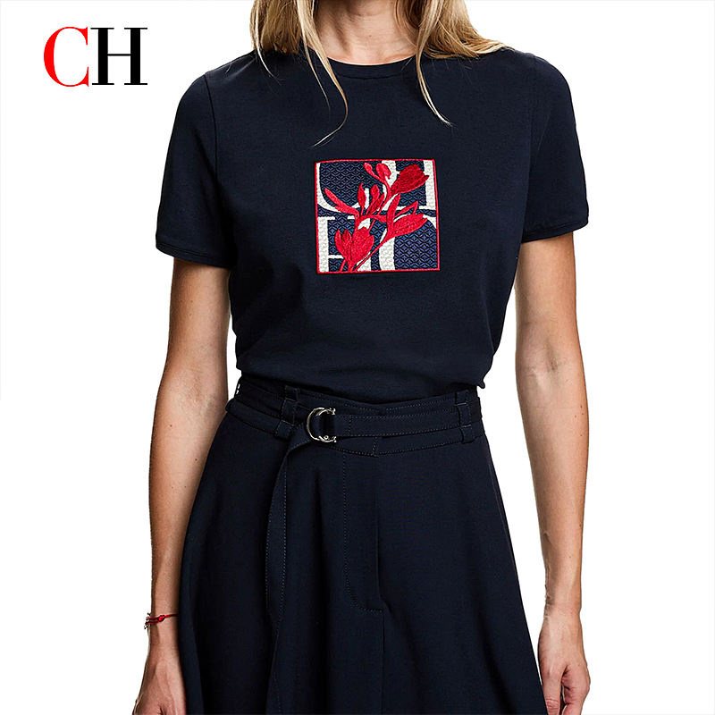 T-shirt à manches courtes pour femme CH, avec un col rond et un motif brodé floral rouge, un haut décontracté pour tous les jours
