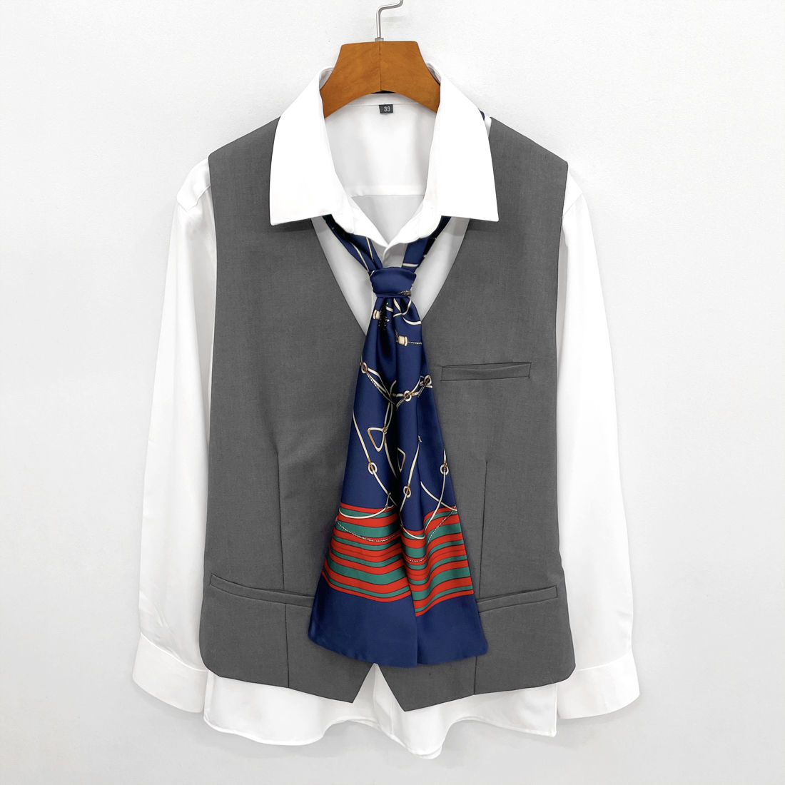 Écharpe superposée pour hommes, chauffe-cou britannique, petite écharpe en soie rétro pour chemises et costumes, écharpe longue et fine