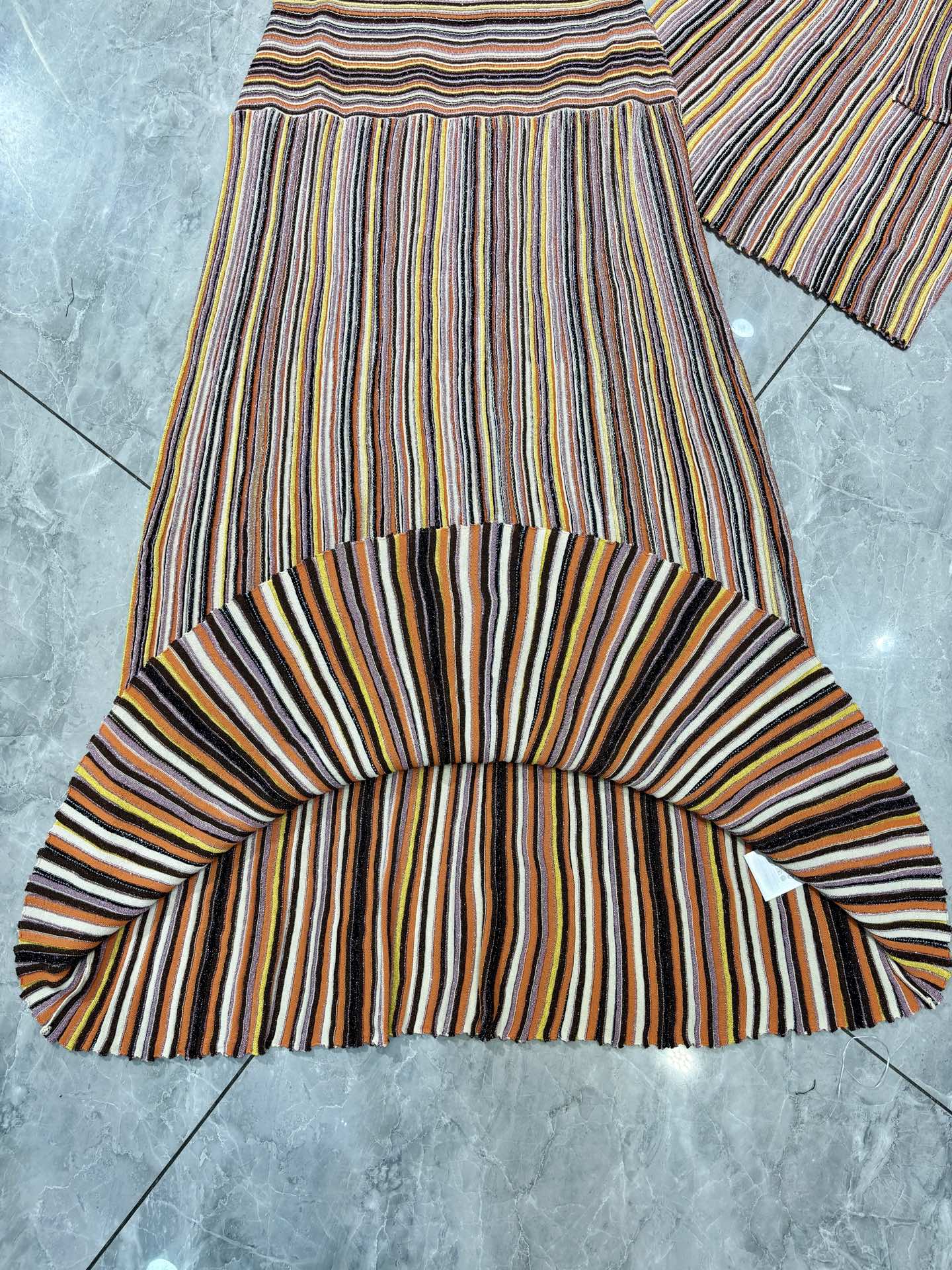 Ensemble haut sans manches à col roulé avec ruban et sequins pour femme + jupe longue à taille élastique