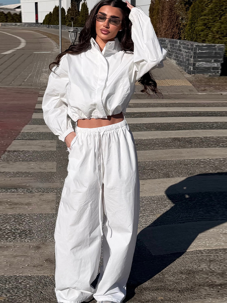 Ensemble décontracté deux pièces pour femme : veste coupe-vent ample et pantalon large à taille élastique – Survêtement, tenue de détente, streetwear