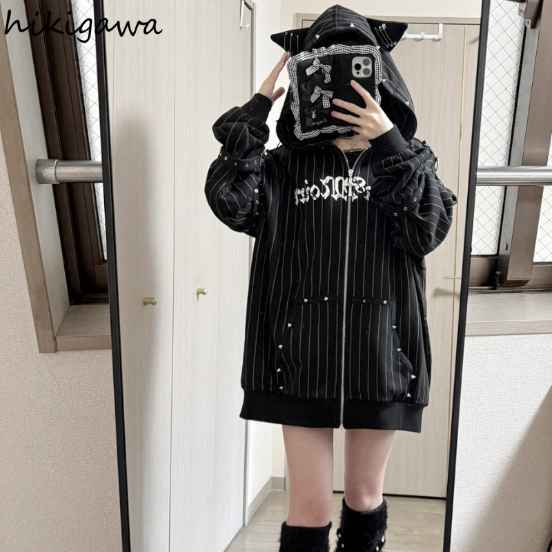 Vestes pour femmes, vestes gothiques, tops Y2K japonais, streetwear, manteaux Harajuku à rayures et rivets, 2026, Ropa Mujer, vêtements d'extérieur à rayures avec capuche à oreilles