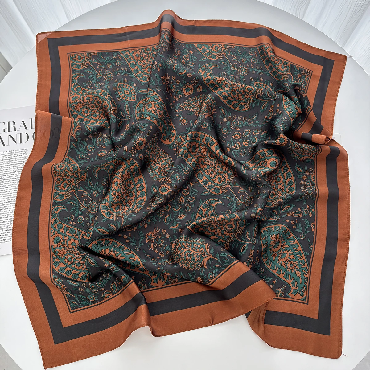 Foulard en Satin imprimé Floral pour femmes, 70cm, Design de luxe, cravate au cou, cheveux, main, poignet, châle, Hijab, Bandana, nouveau
