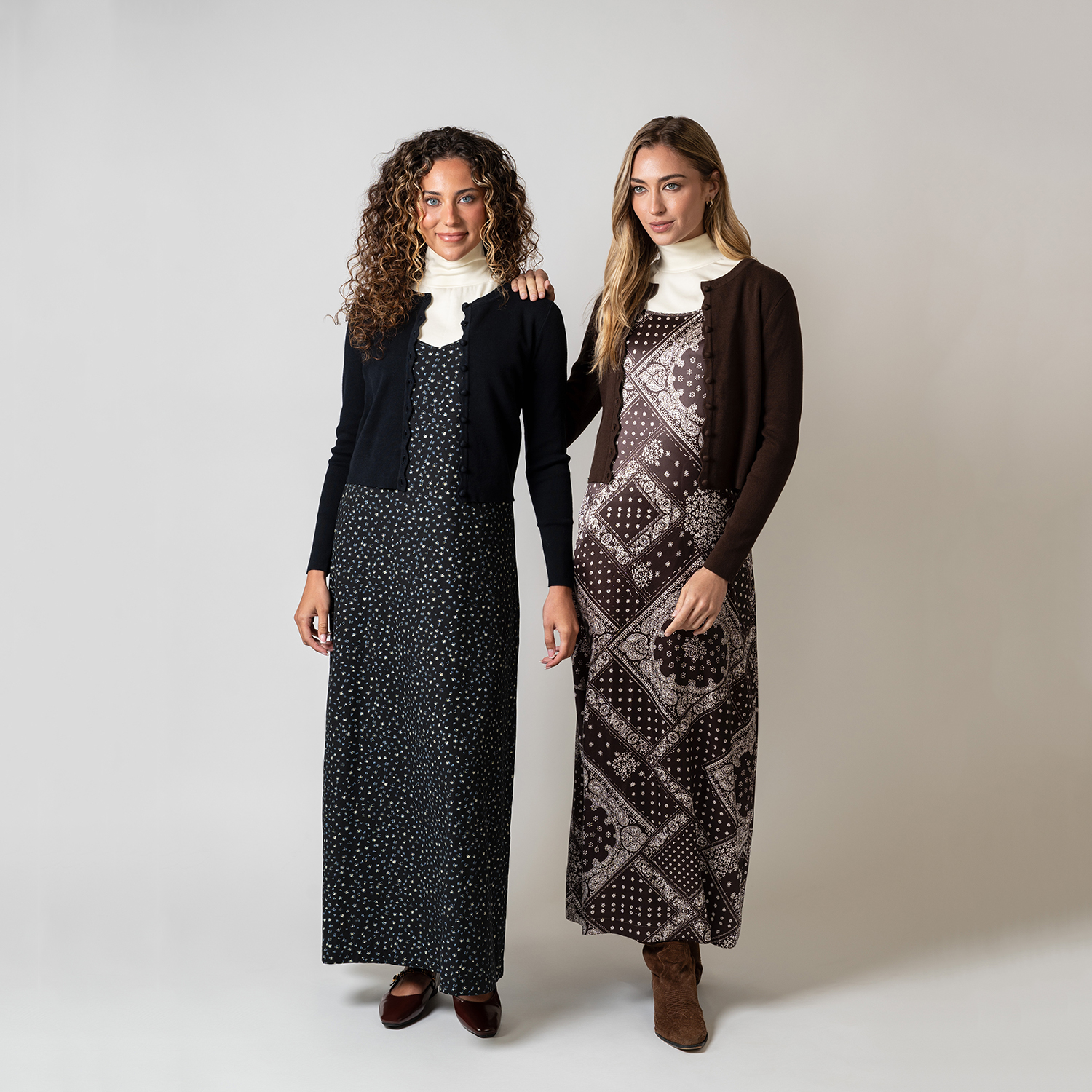 Robe nuisette à imprimé floral AP AW26 pour femmes, vêtement élégant pour femme, col en V