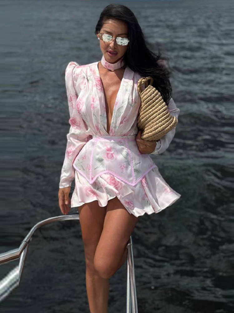 Robe mini élégante et sexy pour femme, rose à imprimé floral, manches bouffantes, col en V profond, avec ceinture, ourlet à volants en satin, collection 2026