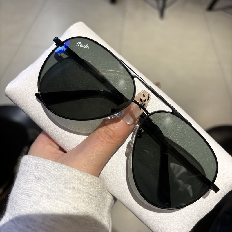 Nouvelles lunettes de soleil en verre 2026 pour hommes, style mode avec protection UV, monture large, protection solaire rafraîchissante pour la conduite, style pilote