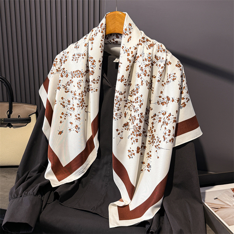 1 pièce Foulard carré imprimé en coton pour femme 90*90cm, Foulards en soie pour femme, Bandanas, Châles de plage de luxe, Écharpes élégantes, Hijab, Foulard de cou