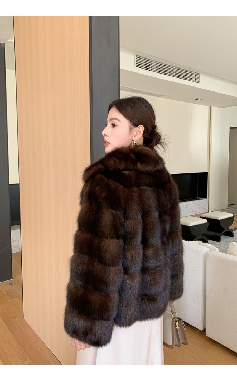Nouvelle Collection Hiver 2025 – Manteau Court Élégant en Fourrure de Vison Marron Foncé pour Femme, Veste de Luxe Haut de Gamme, Fourrure Écologique, un Must-Have Tendance