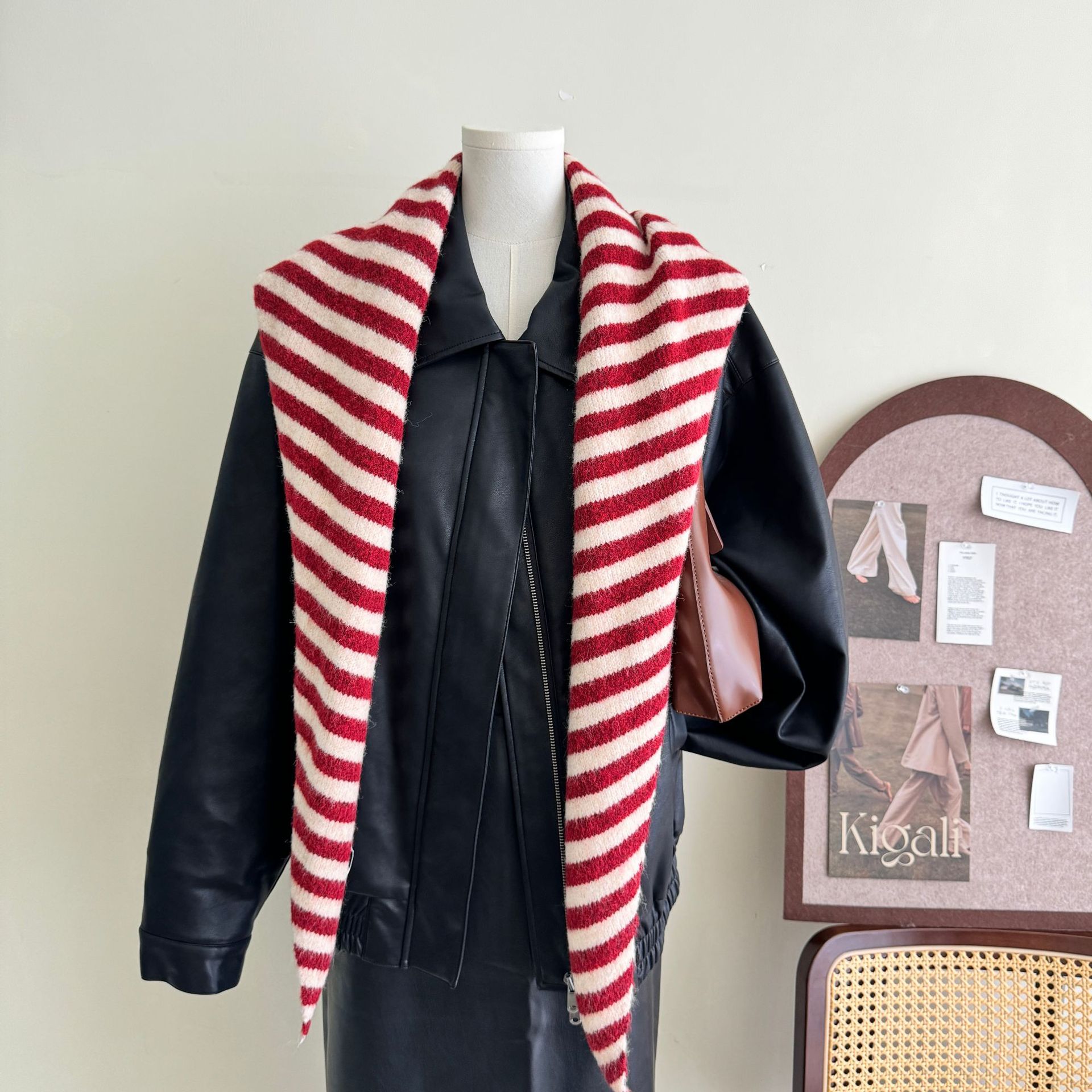 Châle Triangle en Laine Mélangée pour Femme, Écharpe à Rayures Fines, Gilet Extérieur, Enveloppe le Cou, Chaud, Grande Taille, Nouvelle Mode, Automne et Hiver