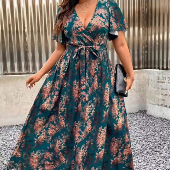 Robe longue élégante à imprimé bohème vert turquoise et marron pour femmes, col croisé, design à ourlet en A, convient aux occasions formelles