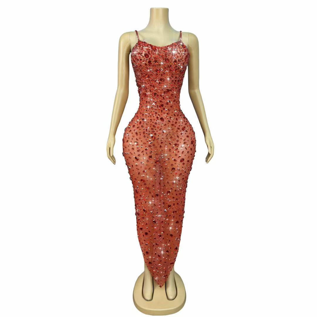 Robe de soirée de luxe pour femme, tenue de scène ou de club, avec strass et maille transparente, style moulant et sexy, idéale pour les tapis rouges et les cocktails.