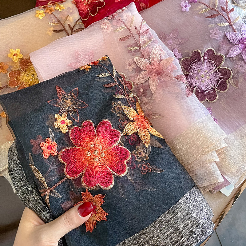 Écharpe en laine chaude pour femme, châles monochromes, pashmina floral Bufanda, écharpes de luxe brodées, hiver, nouveau, 2023