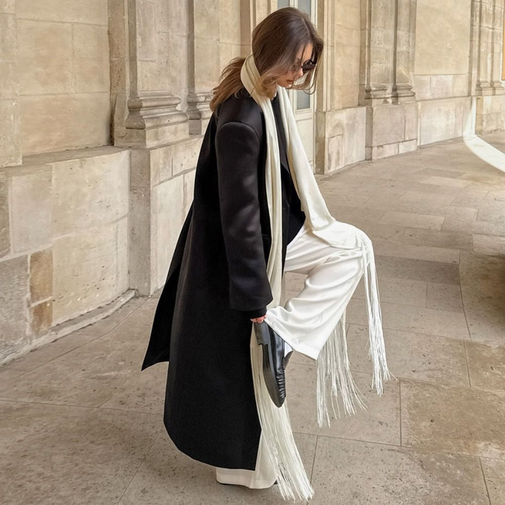 Nouvelle écharpe à franges et pompons, châle oversize doux et respirant, accessoire féminin, streetwear Y2K, décoration pour jeans style rideau de cheville