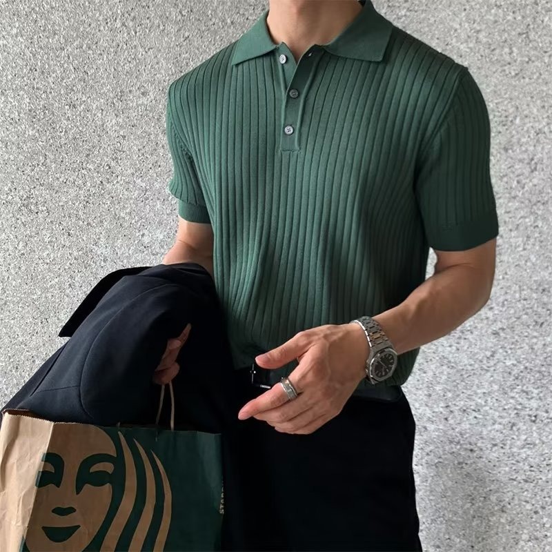 Style coréen nouveaux hommes col d'été couleur unie décontracté mince haut tricoté hommes à la mode coupe ajustée chemise à manches courtes