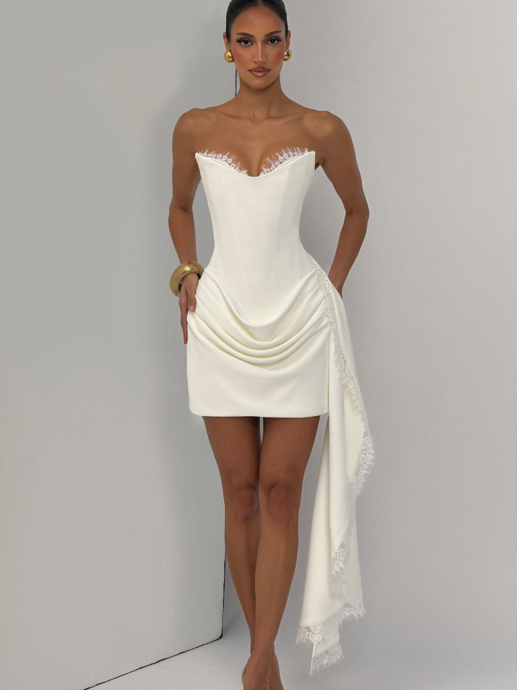 Robe courte moulante pour femmes, sans bretelles, à volants, plissée, dos nu, à lacets, avec bordure en dentelle et patchwork, sexy, pour soirées et fêtes.