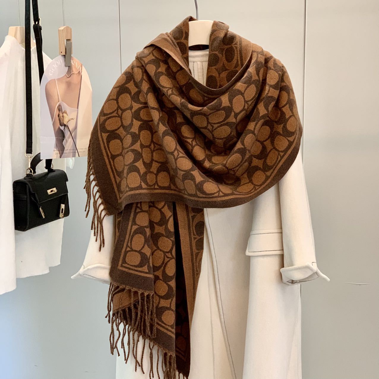 Écharpe en Imitation cachemire populaire pour femme, châle épais Double face, à Double usage, chaud et polyvalent, avec pompon, automne et hiver