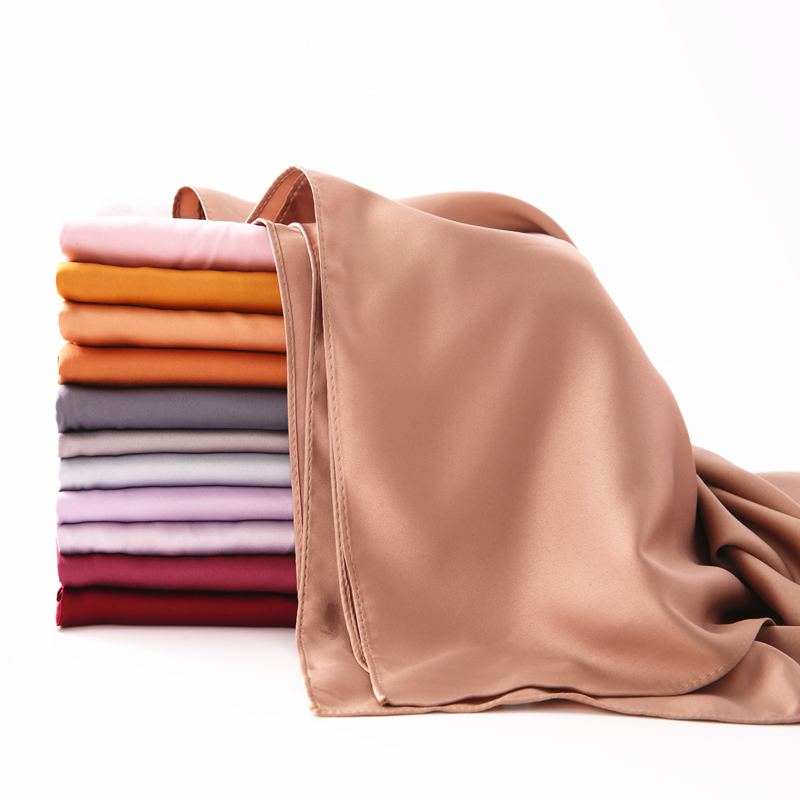 Foulards longs en satin polyester pour femmes, écharpes unies bon marché, châle doux pour femmes malaisiennes, hijab musulman, sensation 256, grande remise