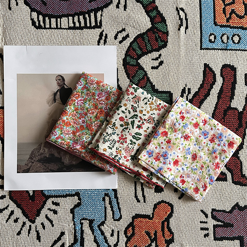 Écharpe en soie à imprimé floral printemps-été, petit foulard carré bohème pour femme, écharpe polyvalente pour le cou, bandeau, châle, accessoire polyvalent
