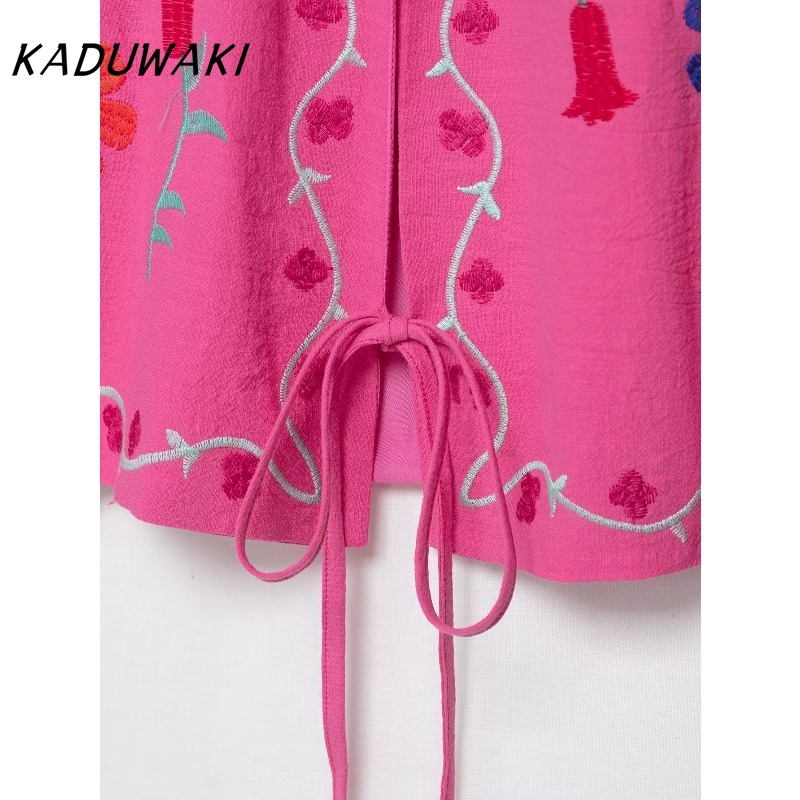 KADUWAKI broderie haut à la mode nouveau à lacets à manches longues Cardigan pour femmes ample rose femmes manteau Vacatio Style vestes 자켓