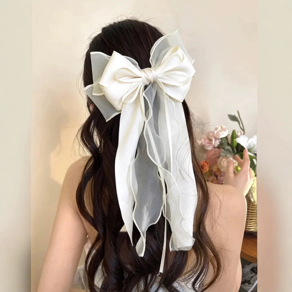 1 pièce Pince à cheveux élégante et mignonne avec nœud en organza, grand tulle à volants et pompons en satin, idéale pour coiffures gothiques vintage et événements