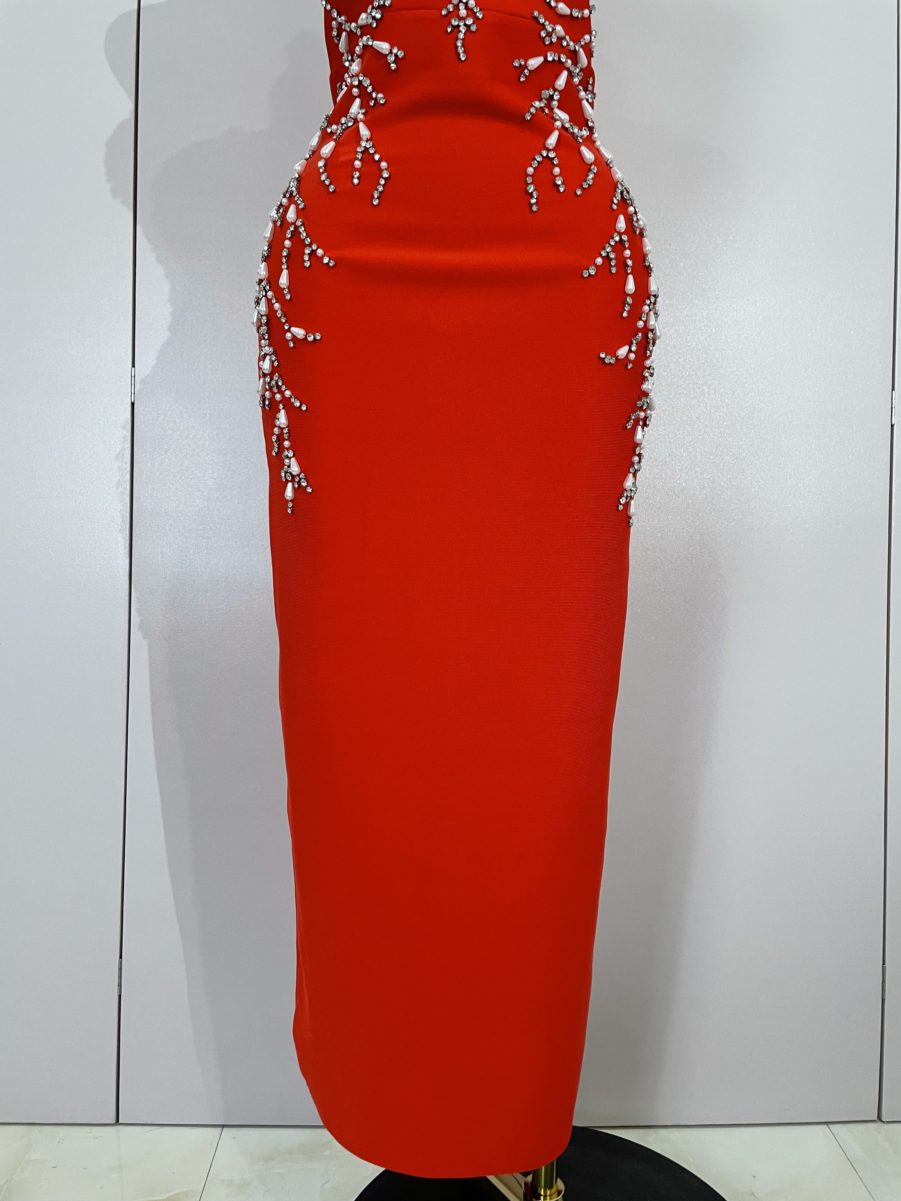 Femmes célébrité élégante soirée Club fête de luxe robe d'anniversaire 2025 nouveau Sexy dos nu rouge perles longue moulante robe de pansement