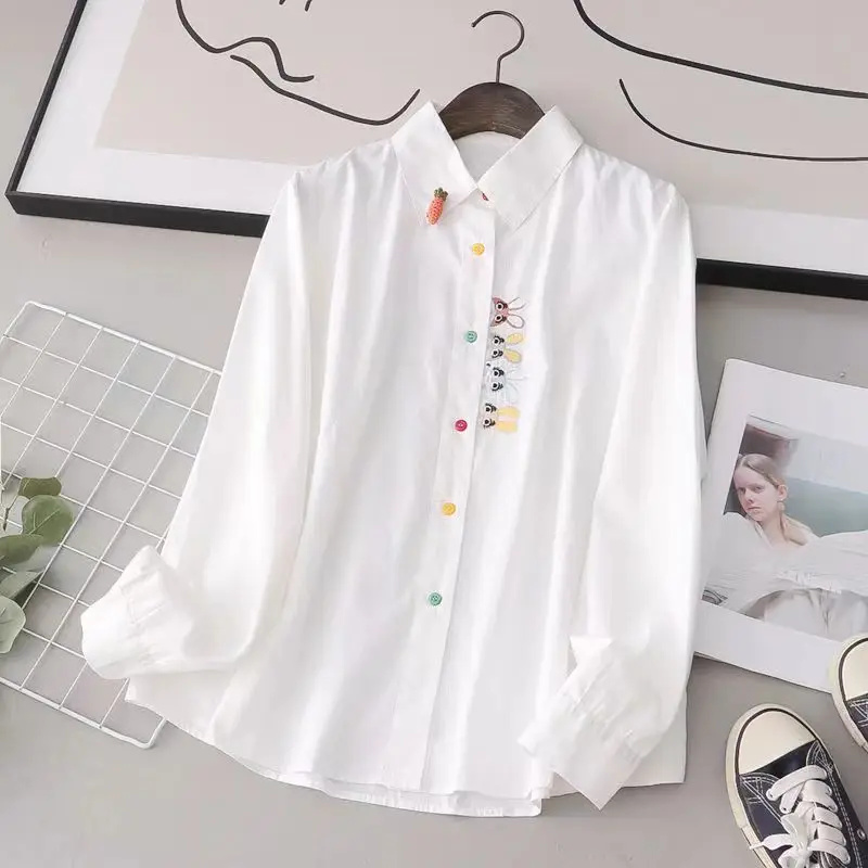 Femmes printemps automne Style Blouses chemises dame décontracté à manches longues col rabattu dessin animé broderie haut Blouse