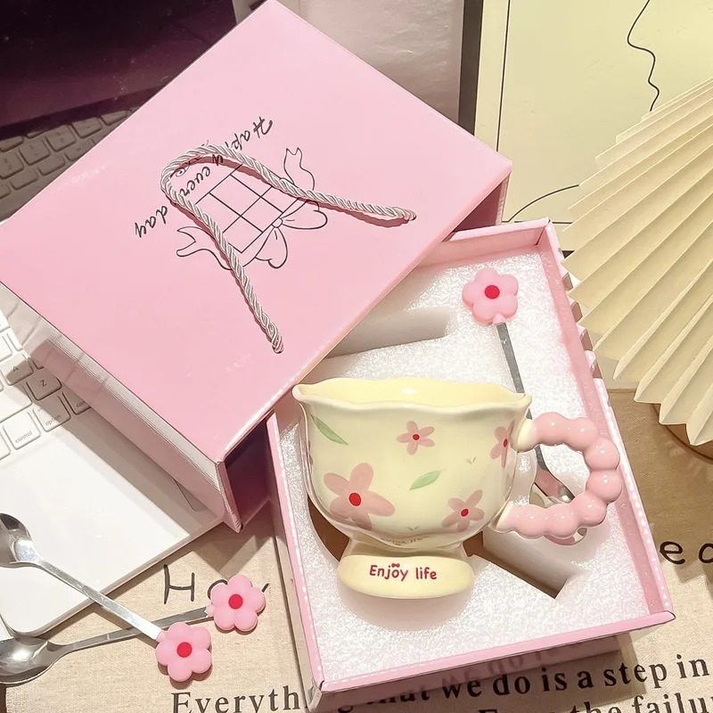 Tasse en céramique pour cadeau d'anniversaire de grande valeur, pour petite amie, maison, tulipe, tasse d'eau, souvenir