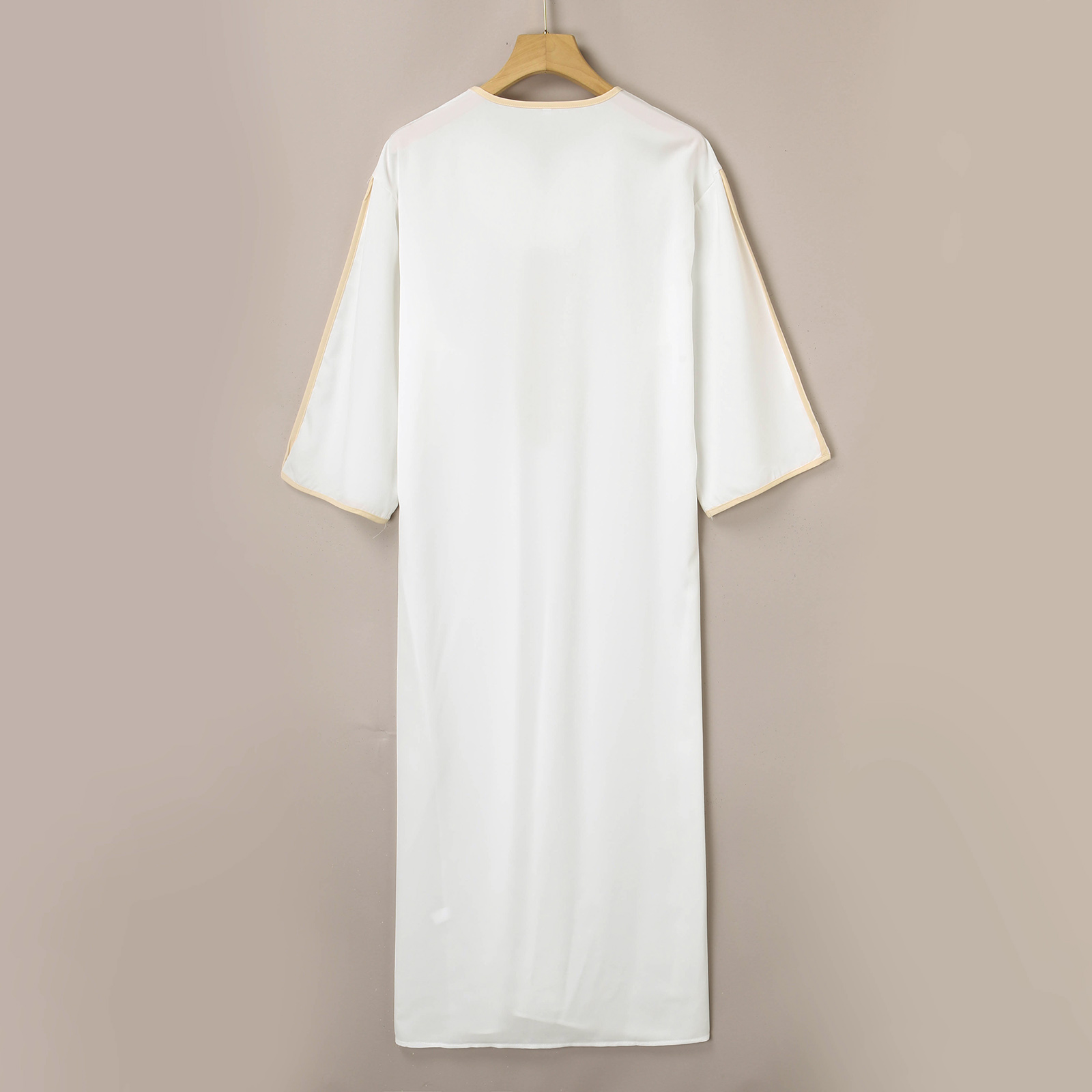 Robe musulmane pour hommes, Costume National arabe, manches moyennes, broderie dorée, Robe traditionnelle (M-4XL), nouvelle collection 2023
