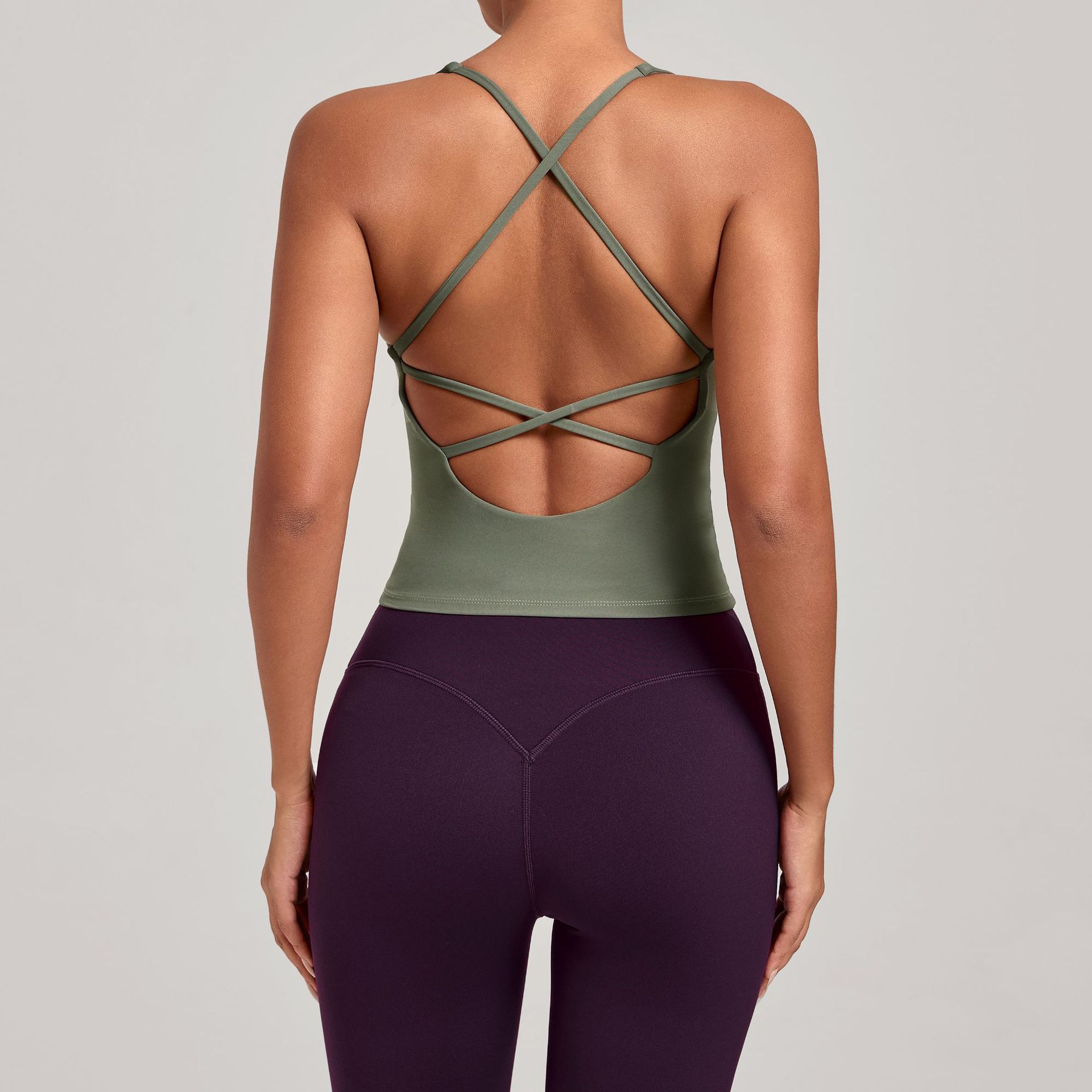 Débardeurs de sport pour femme, vêtements de yoga, hauts d'entraînement rembourrés pour la gym, collection été 2026, dos nu, couleur café, beige, violet, bleu