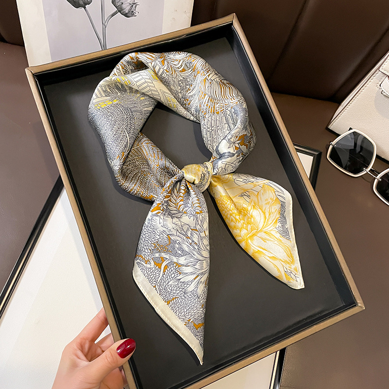 Écharpe carrée pour femmes, foulard de la présidence, châle de plage d'été, bandana, hijab, pashmina, mode 100%