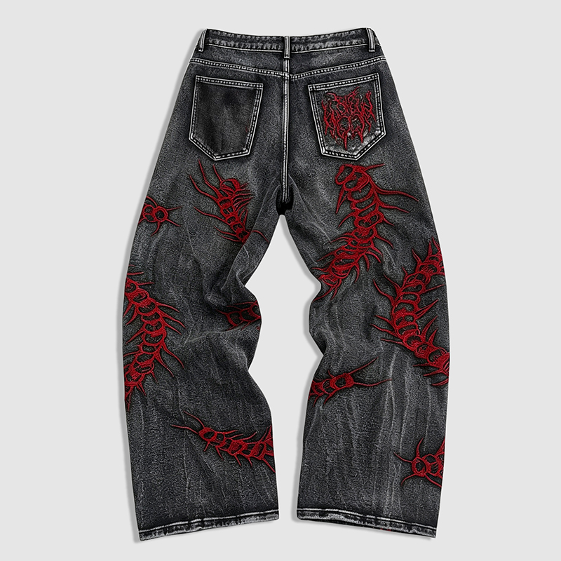 Jean brodé rouge à motifs d'épines, style industriel lourd européen et américain, pour hommes, noir délavé, pantalon de rue personnalisé.