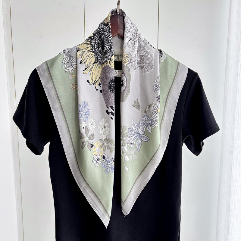 Écharpe carrée à imprimé floral pour femmes, imitation soie, bandanas, hijab de luxe, foulard élégant, châle de plage