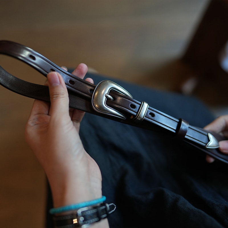 Ceinture fine en cuir véritable pour femme, design de créateur, polyvalente et simple, pour jeans, robes et pantalons