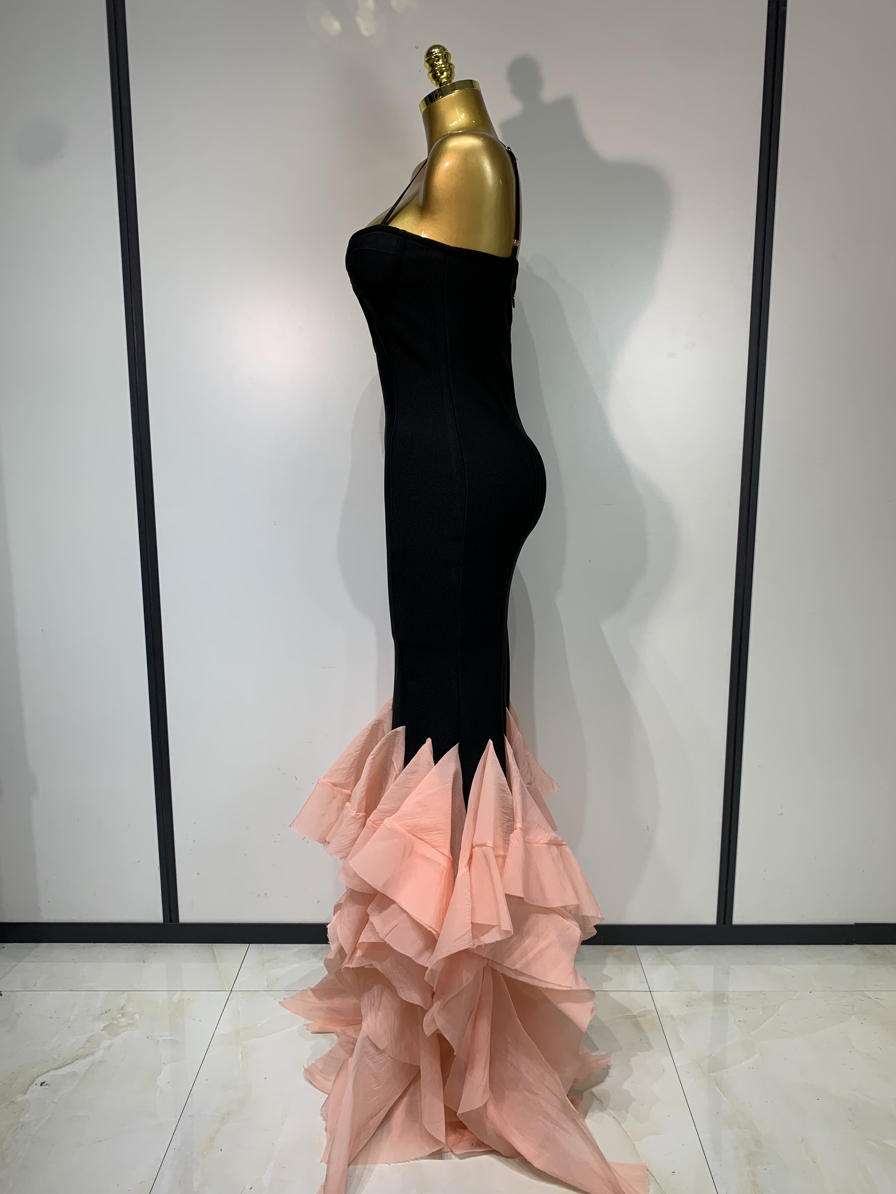 Robe longue moulante noire sexy à col en V pour femme, robe de soirée de luxe pour anniversaire, bal de promo, robe de cocktail élégante pour célébrités